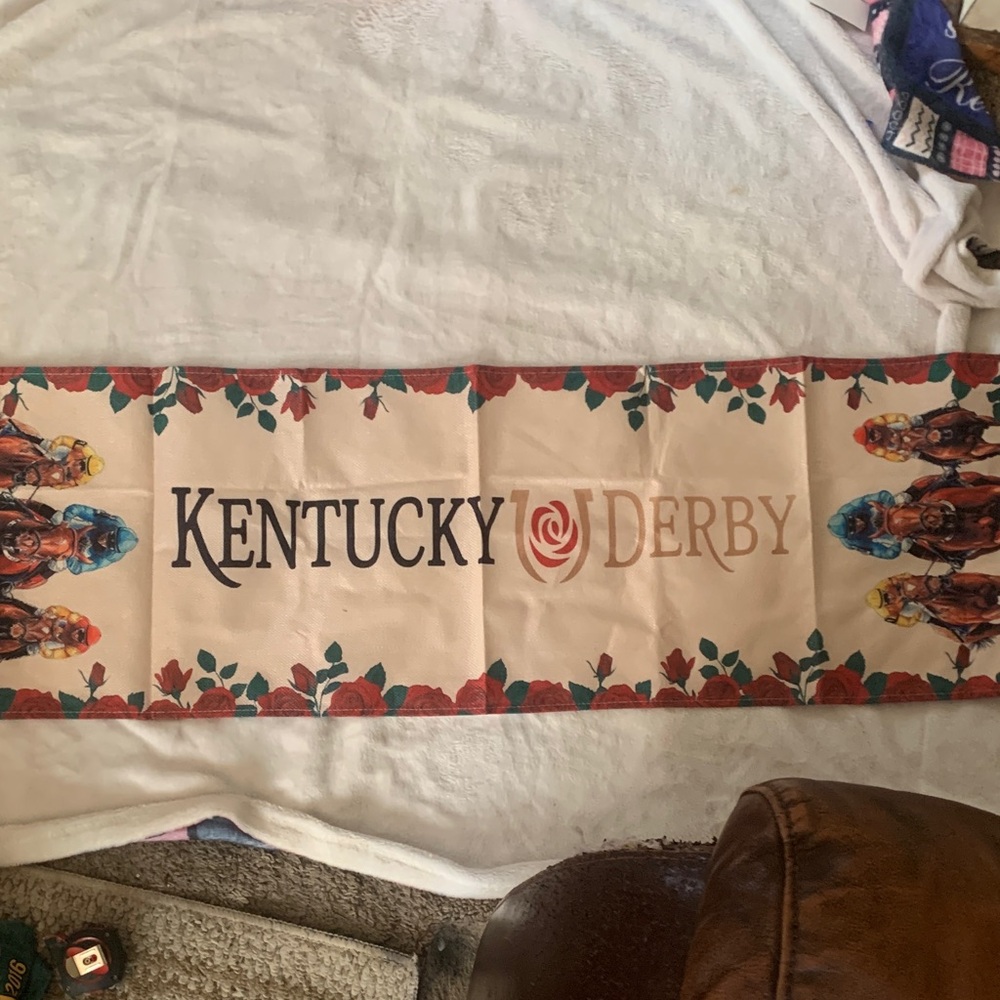 Kentucky Derby Floral Banner - Picture 6 of 6